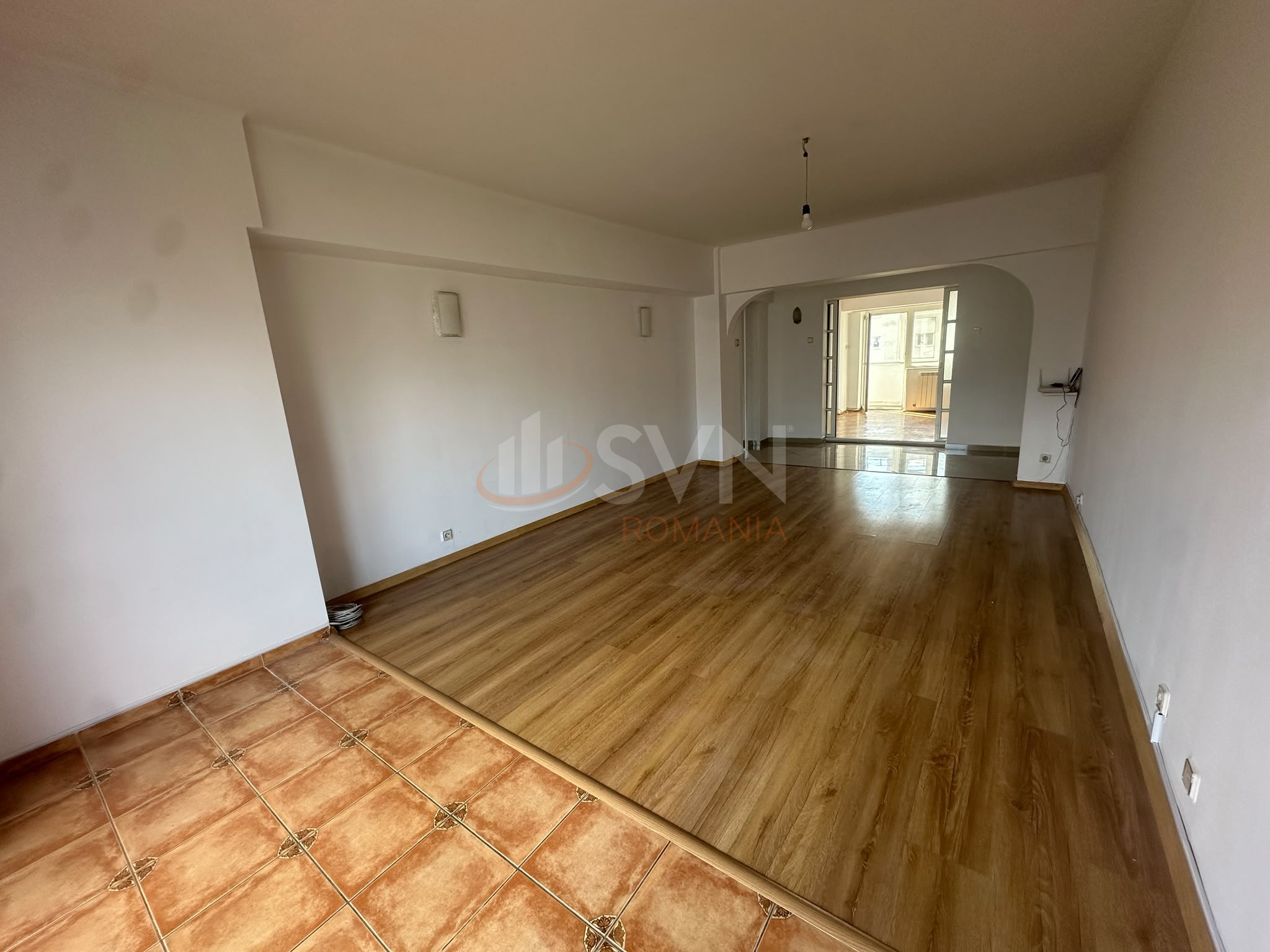 Apartament, 4 camere Bucuresti/Decebal