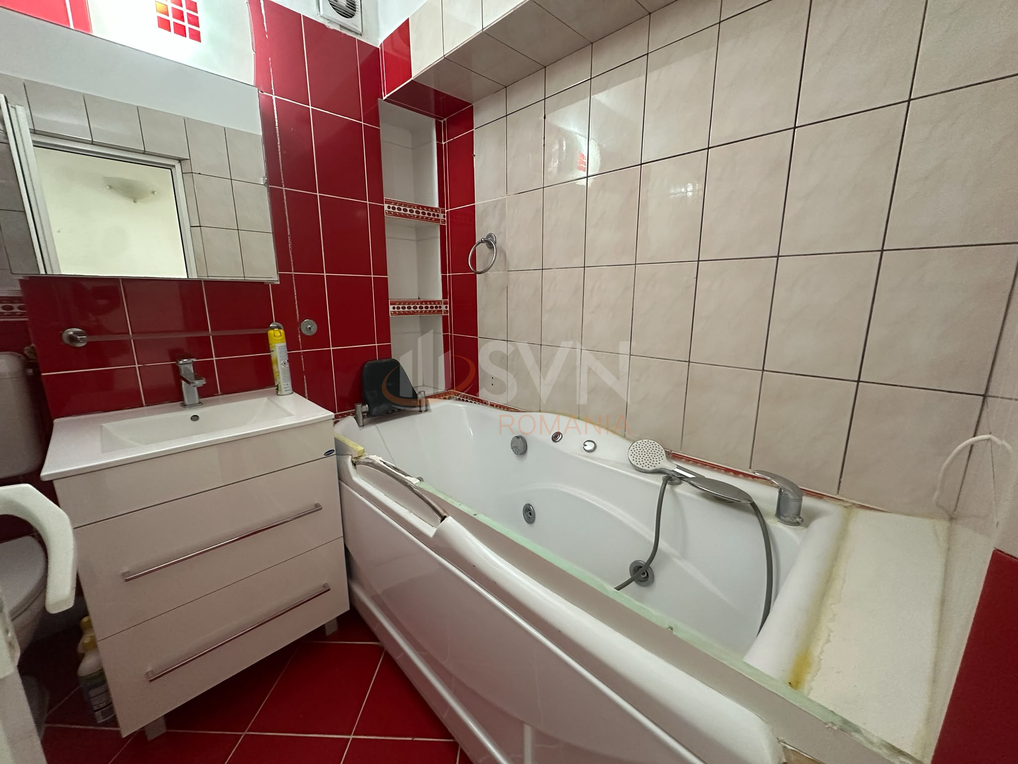 Apartament, 4 camere Bucuresti/Decebal