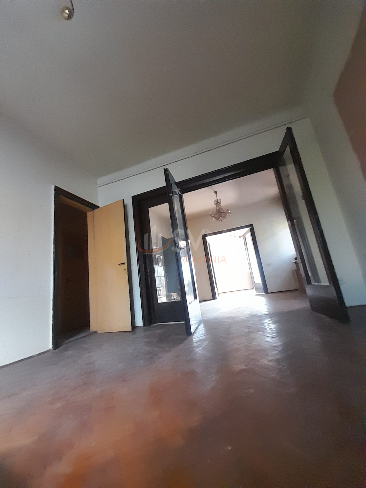 Apartament, 4 camere Bucuresti/P-ta Alba Iulia