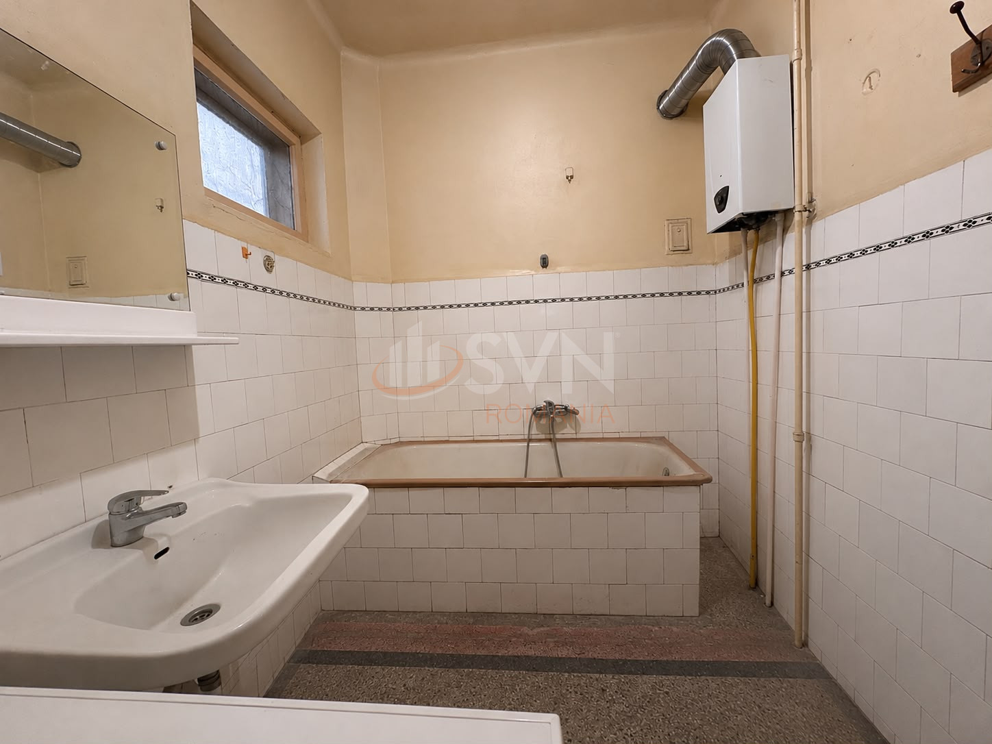 Apartament, 4 camere Bucuresti/P-ta Alba Iulia