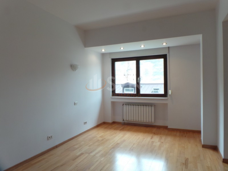 Apartament, 4 camere Bucuresti/Aviatorilor