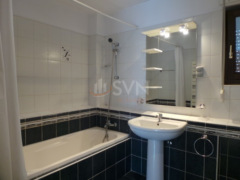 Apartament, 4 camere Bucuresti/Aviatorilor