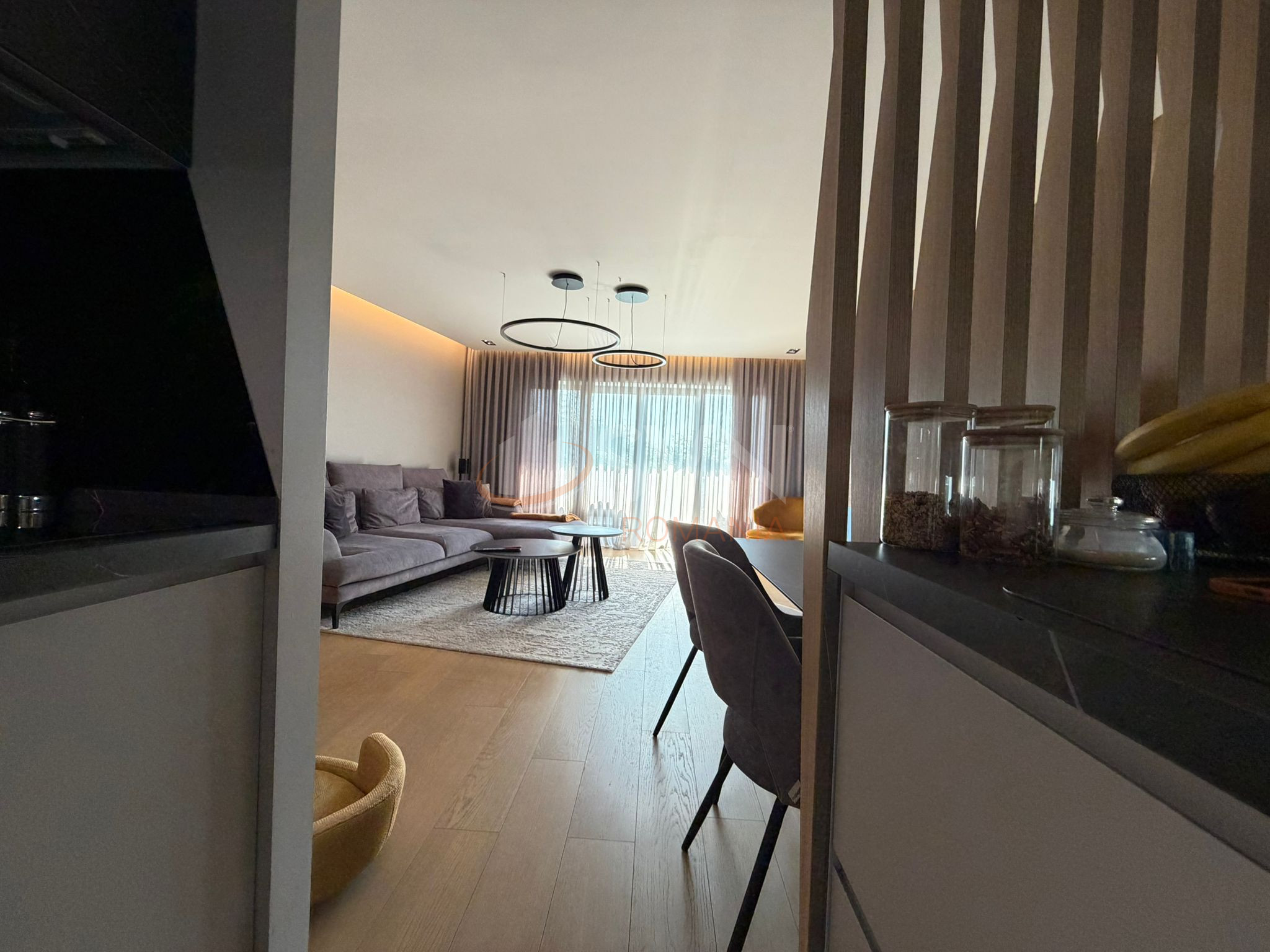 Apartament, 4 camere Bucuresti/Pipera