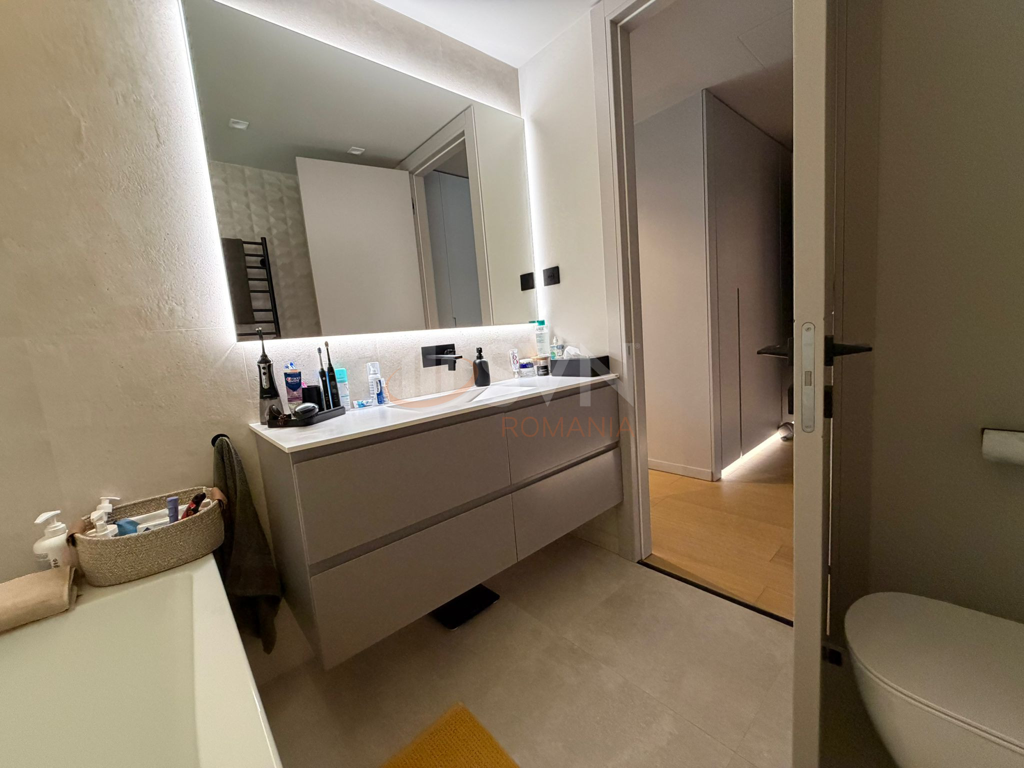 Apartament, 4 camere Bucuresti/Pipera