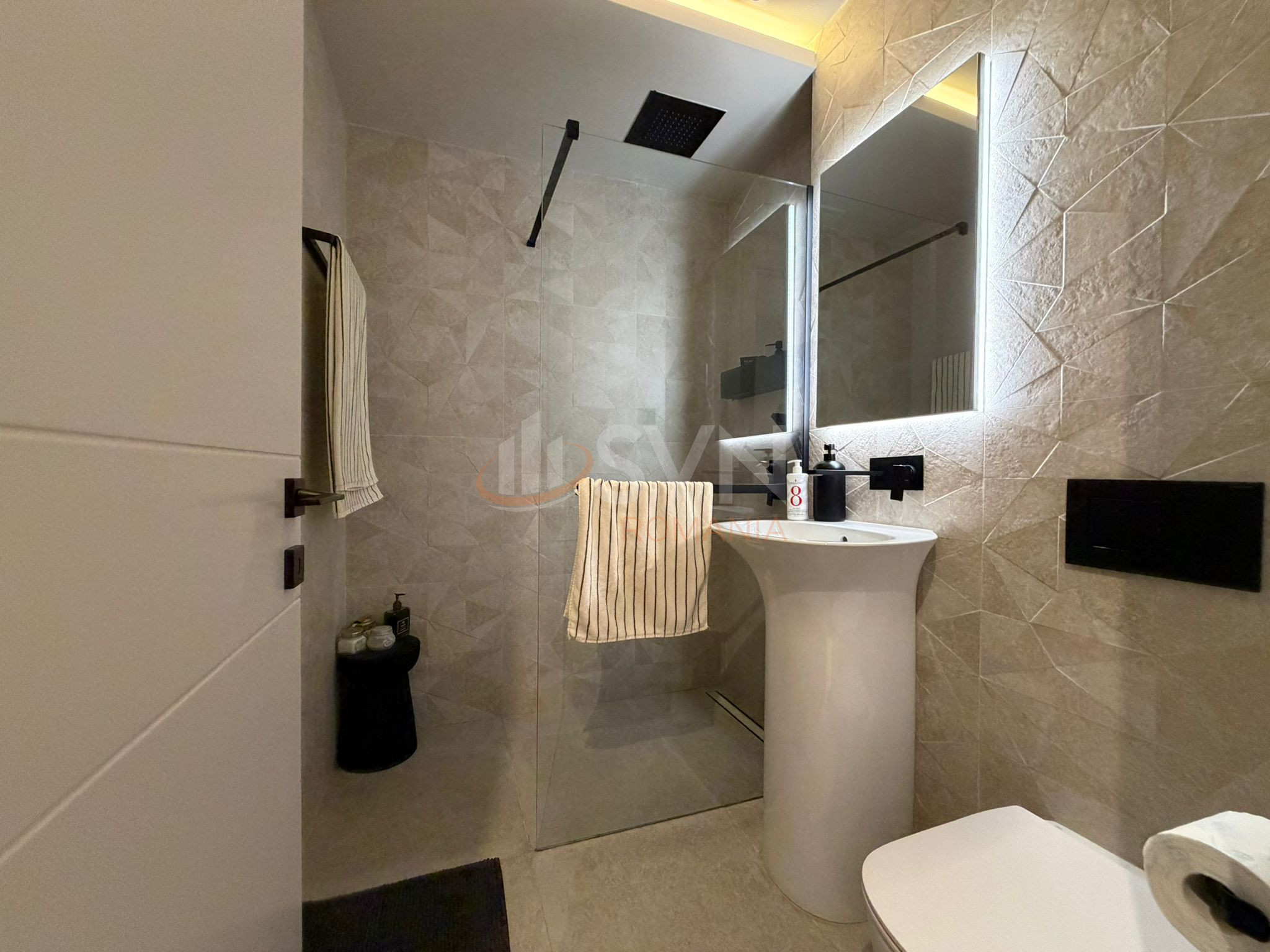 Apartament, 4 camere Bucuresti/Pipera