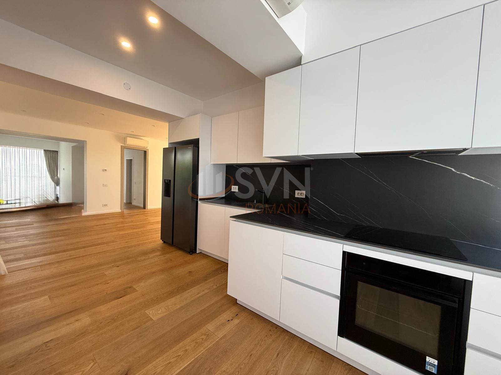 Apartament, 4 camere Bucuresti/Dacia