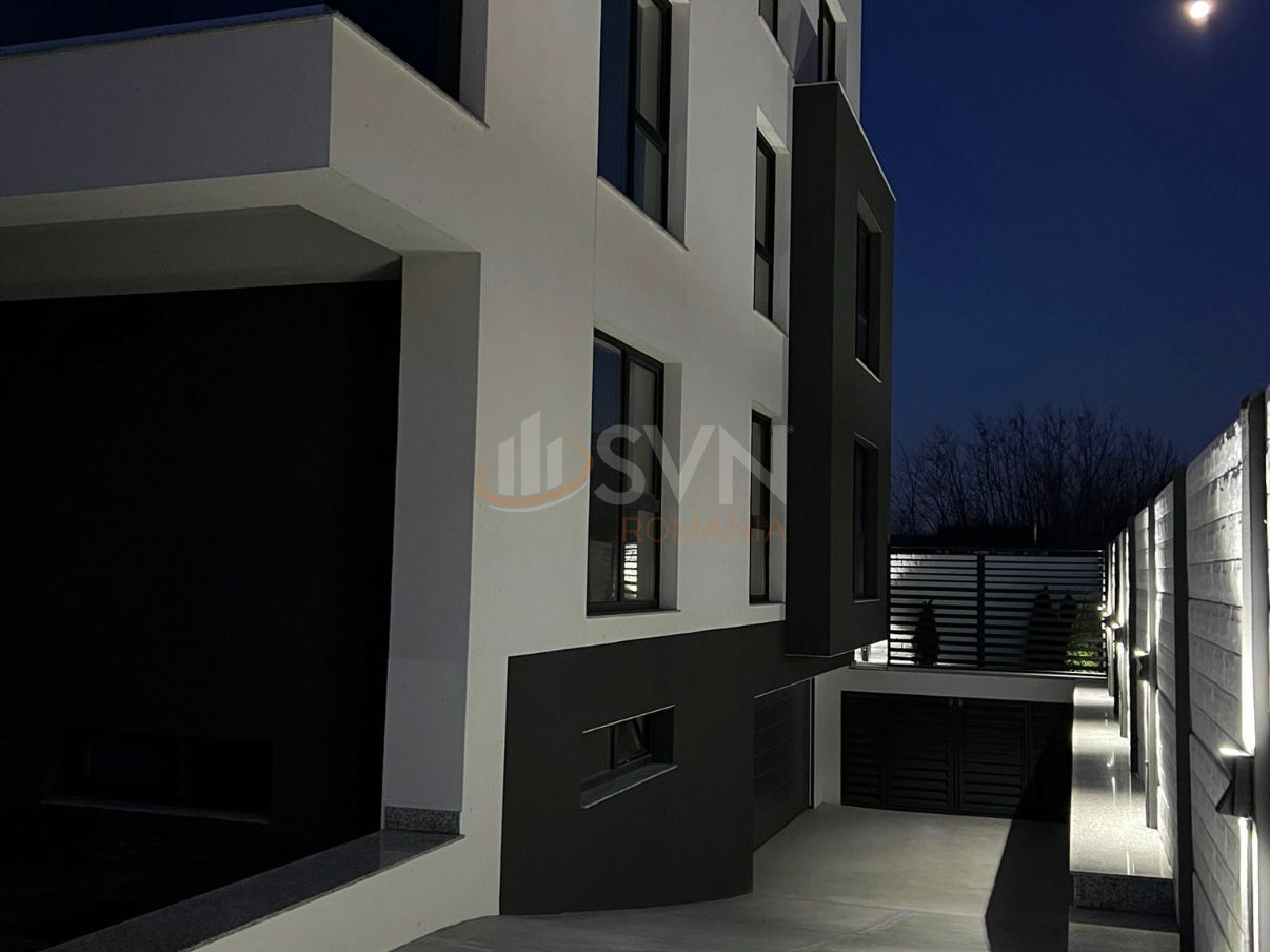Apartament, 4 camere Bucuresti/Sisesti