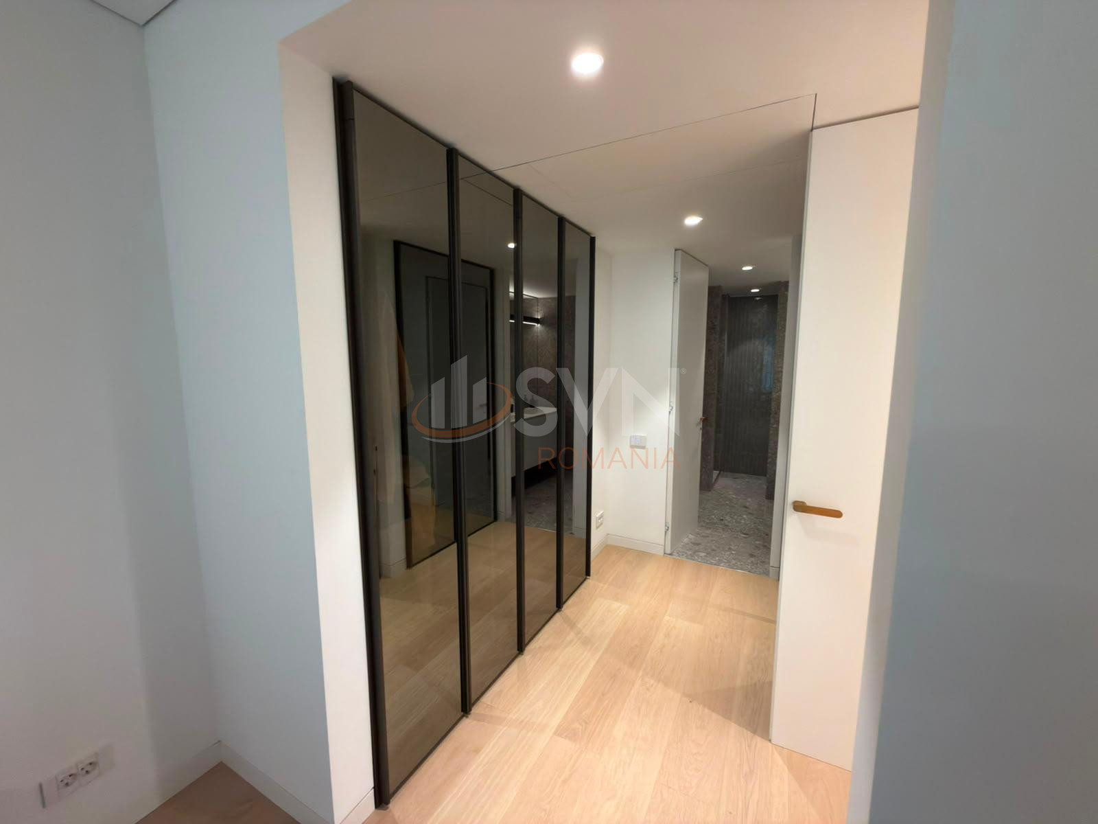 Apartament, 4 camere Bucuresti/Capitale