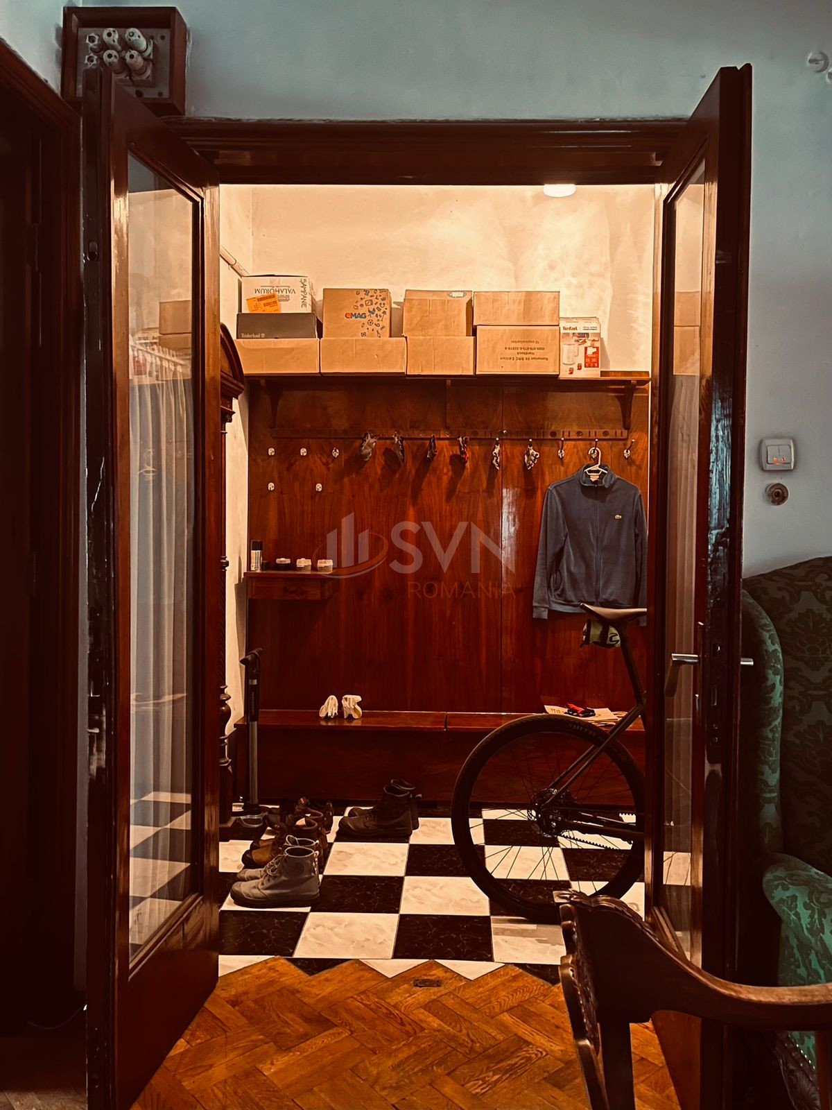 Apartament, 4 camere Bucuresti/Armeneasca
