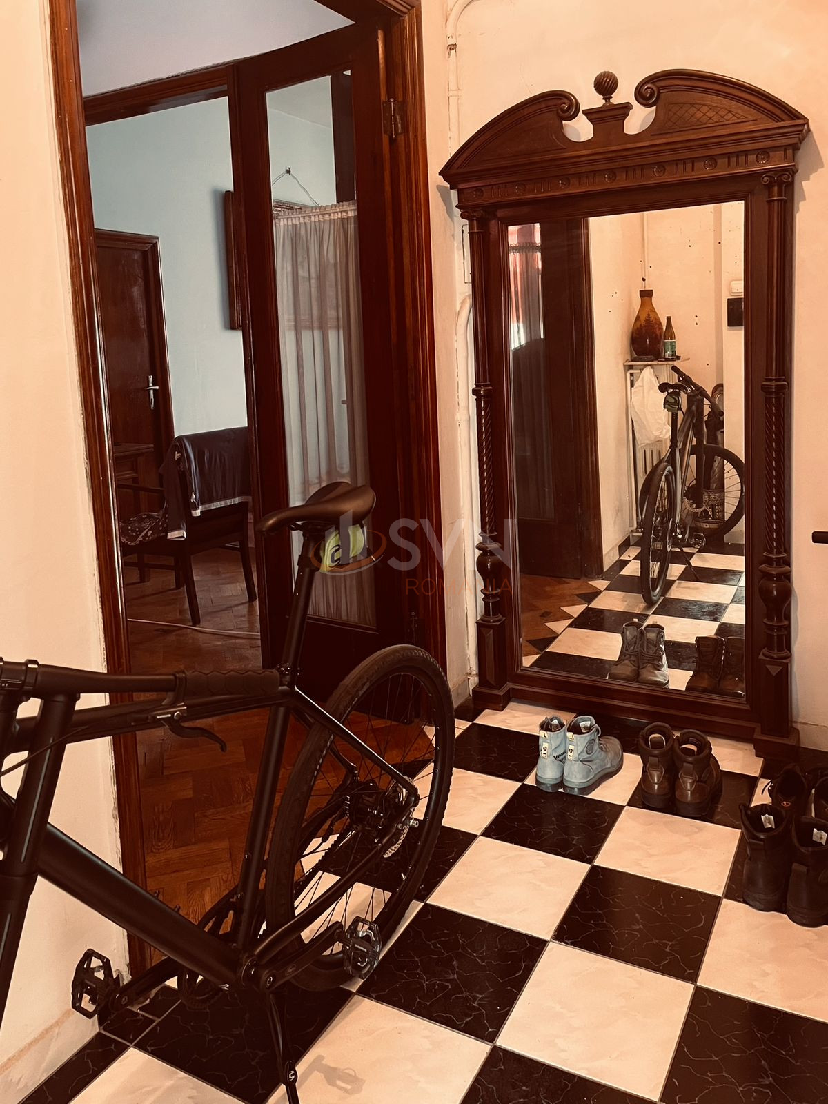 Apartament, 4 camere Bucuresti/Armeneasca
