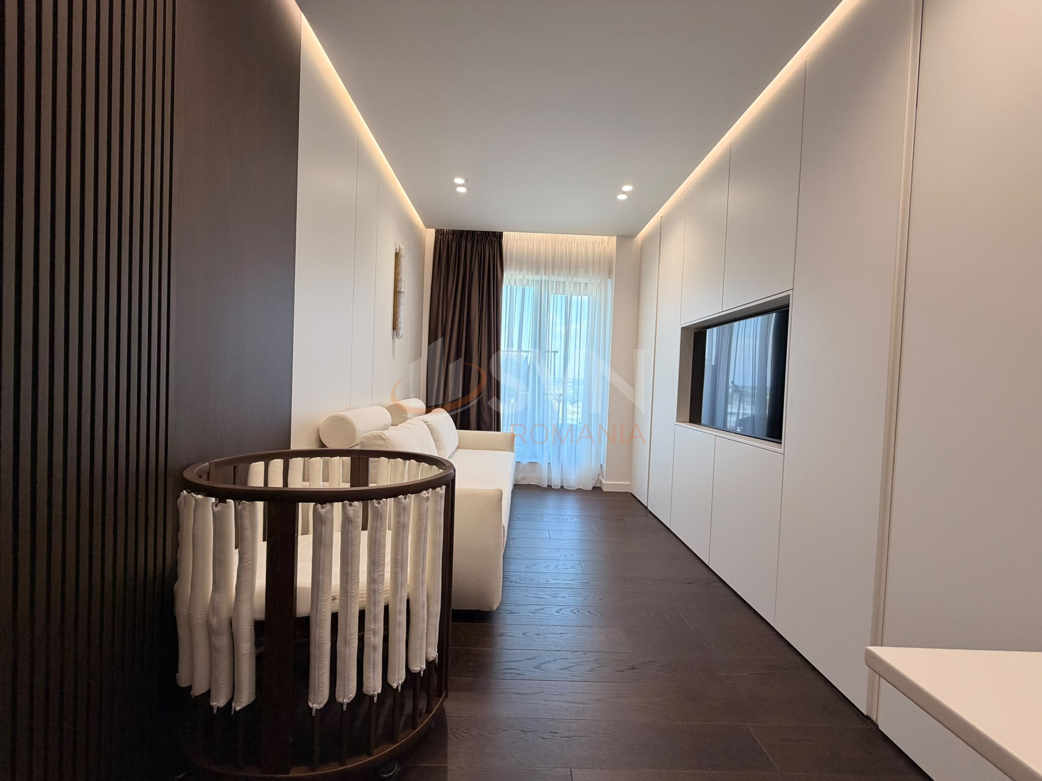 Apartament, 4 camere Bucuresti/Pipera