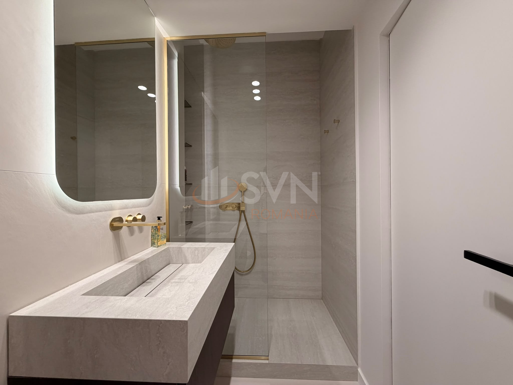 Apartament, 4 camere Bucuresti/Pipera