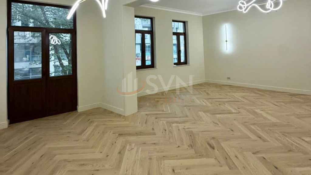 Apartament, 4 camere Bucuresti/Dacia