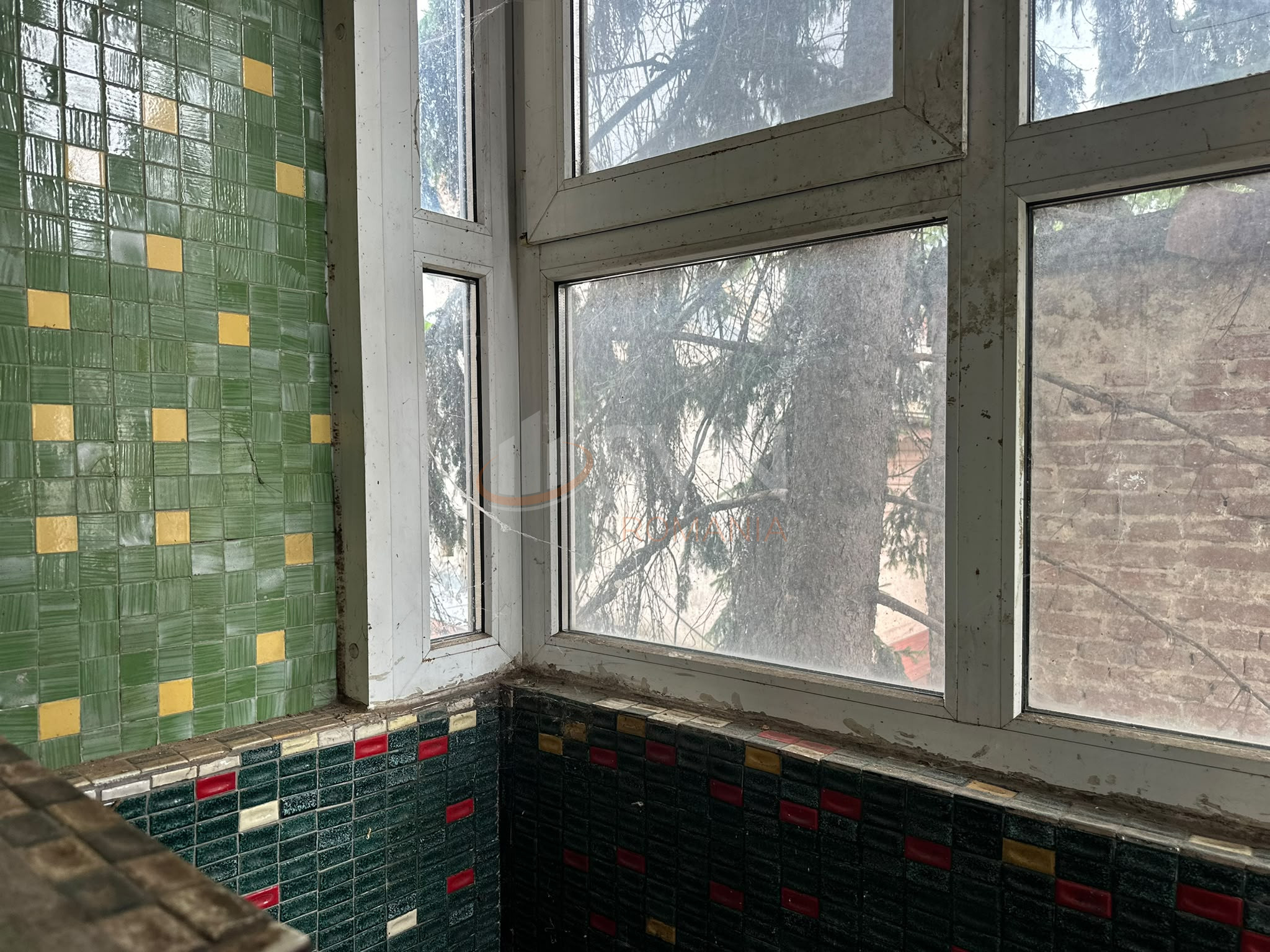 Apartament, 4 camere Bucuresti/Decebal