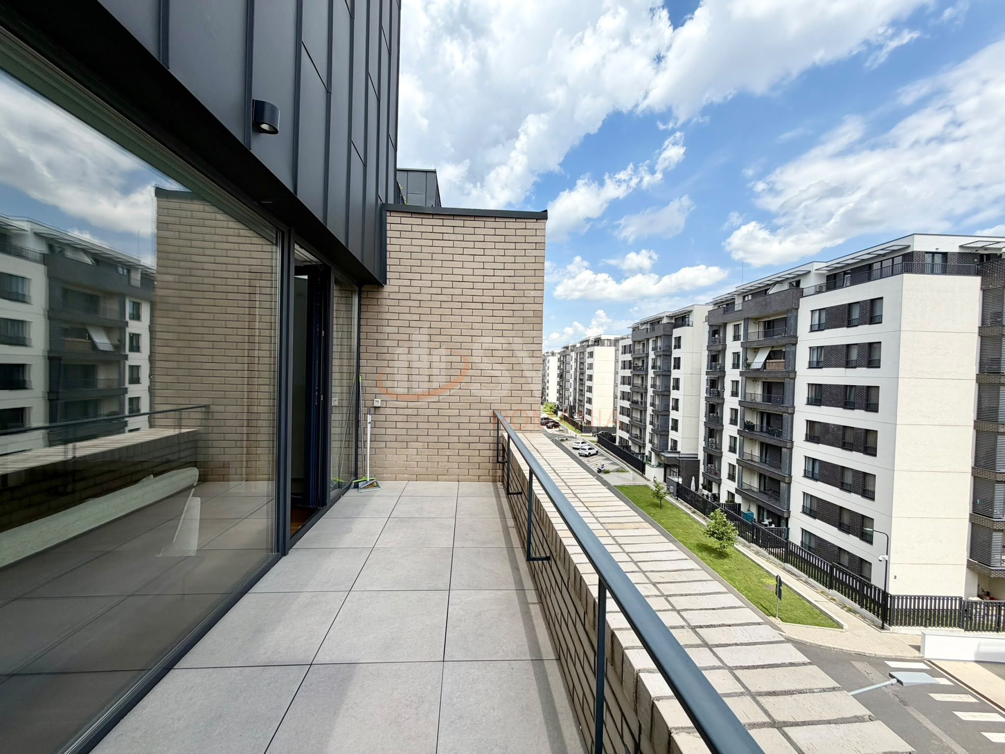Apartament, 4 camere Bucuresti/Pipera