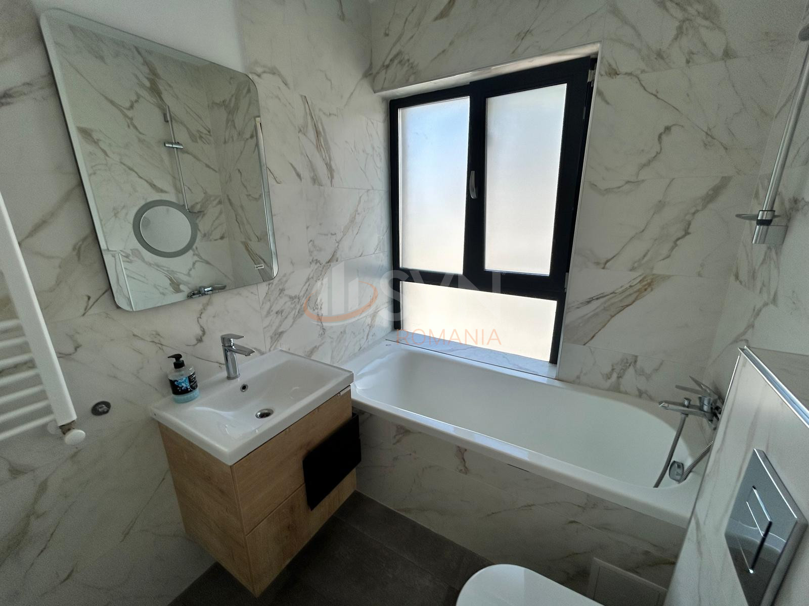 Apartament, 4 camere Bucuresti/Pipera