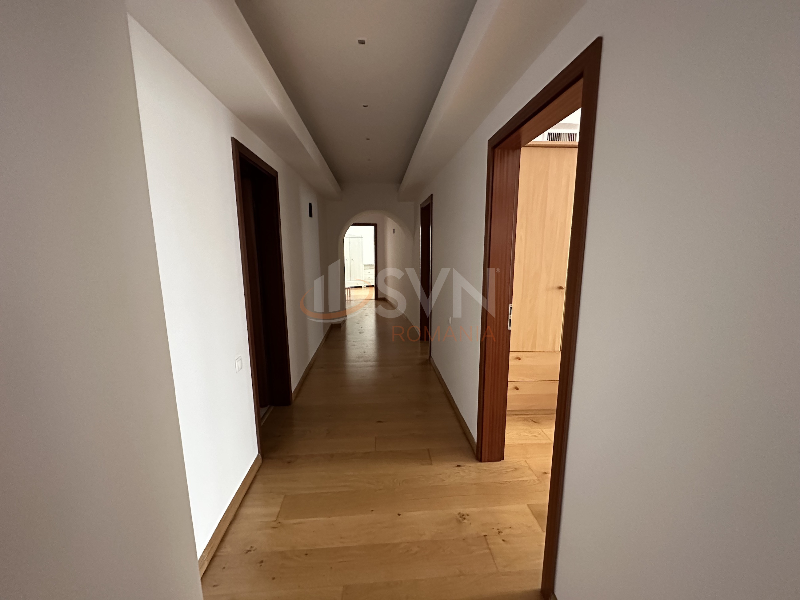 Apartament, 4 camere Bucuresti/Herastrau