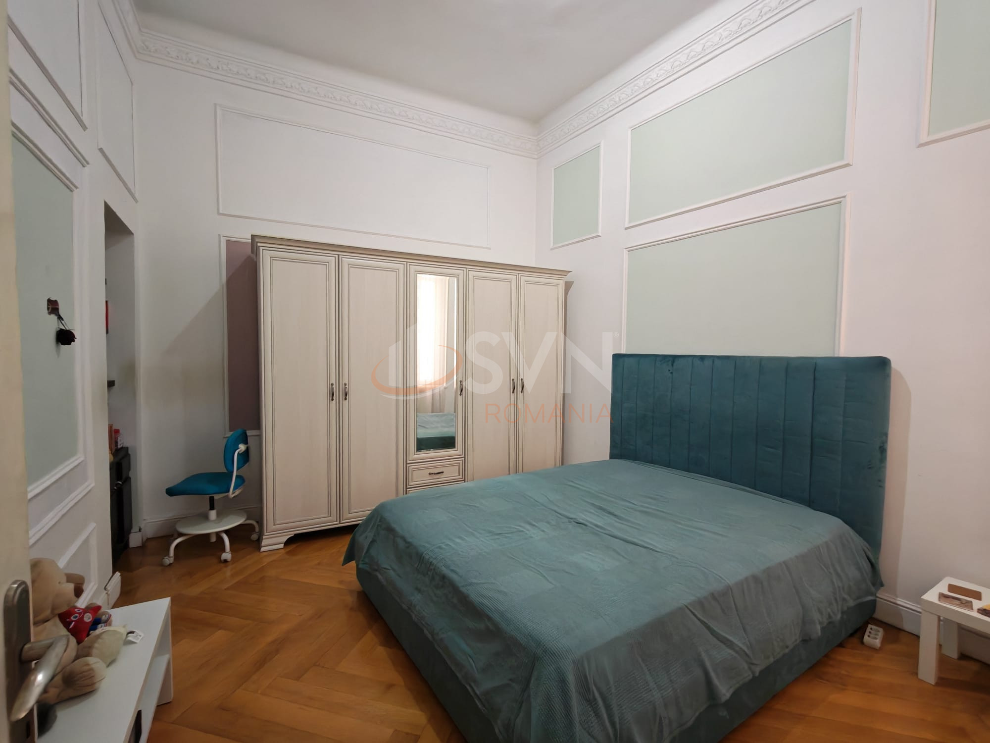 Apartament, 4 camere Bucuresti/Dacia