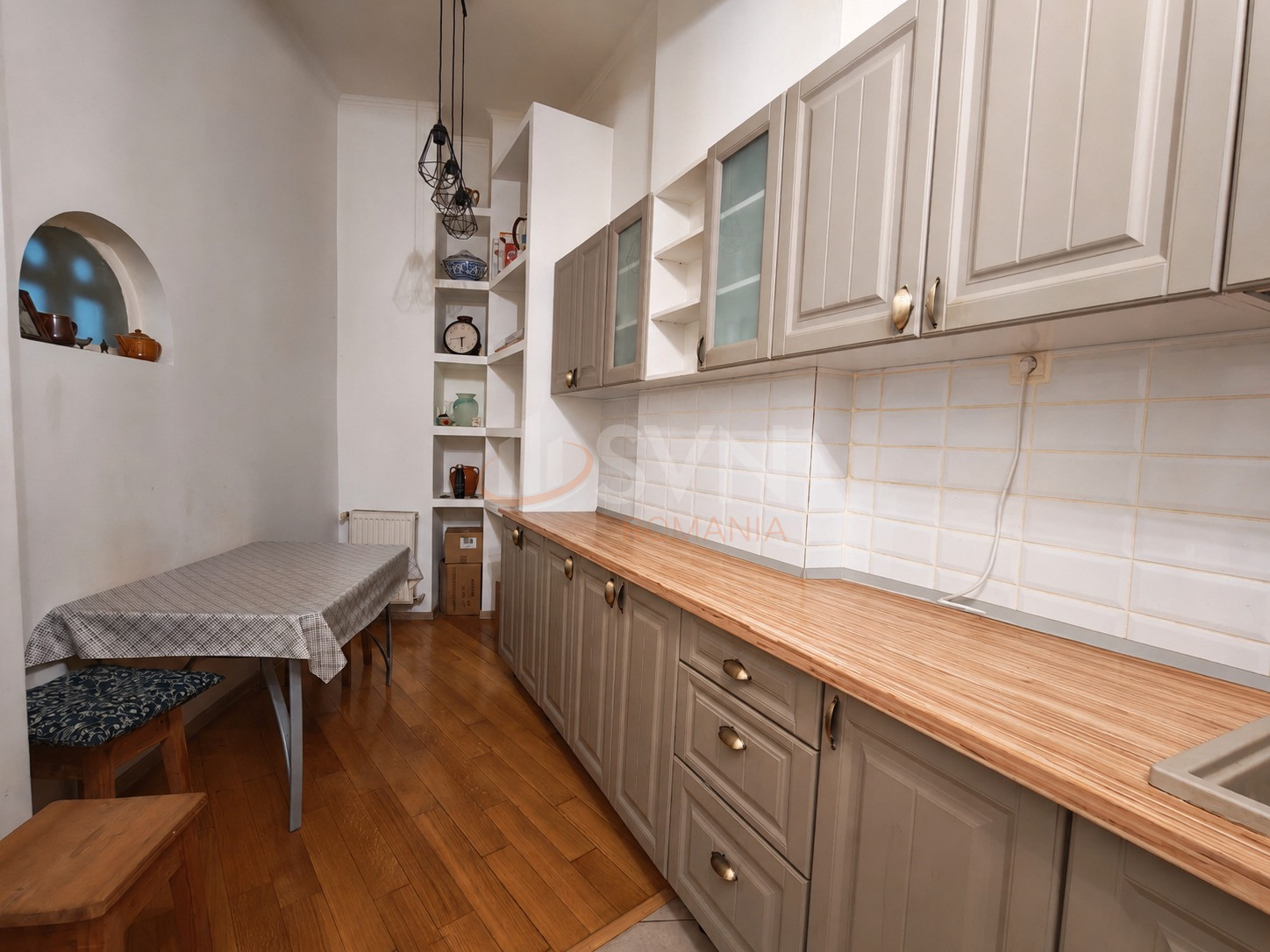 Apartament, 4 camere Bucuresti/Dacia