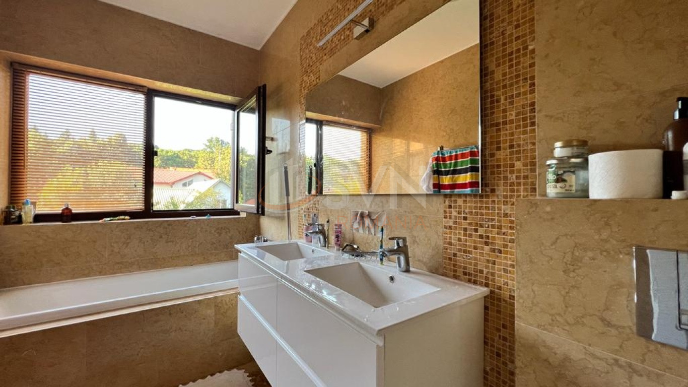 Apartament, 4 camere Bucuresti/Baneasa