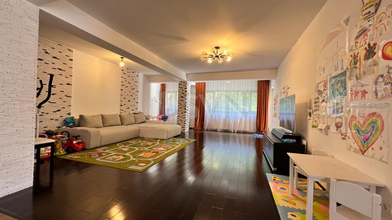 Apartament, 4 camere Bucuresti/Baneasa