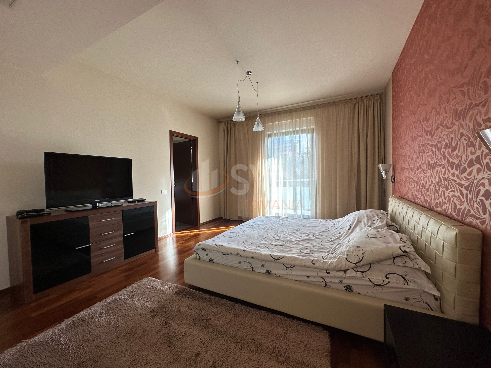 Apartament, 4 camere Bucuresti/Baneasa