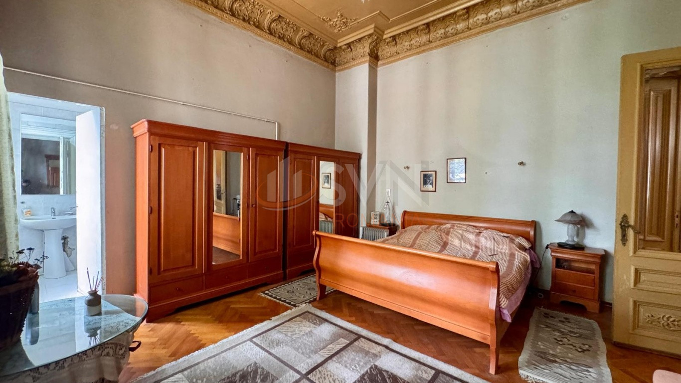 Apartament, 4 camere Bucuresti/Calea Victoriei