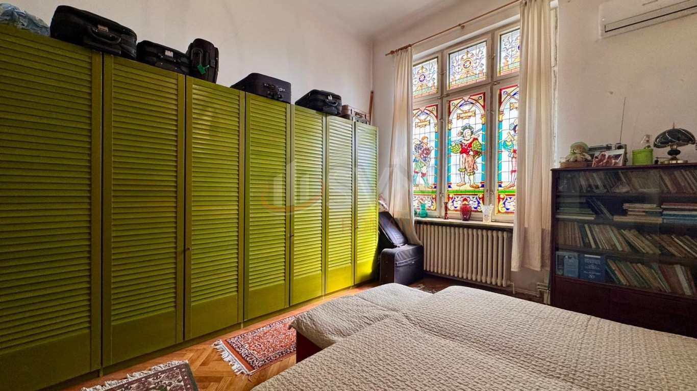 Apartament, 4 camere Bucuresti/Calea Victoriei