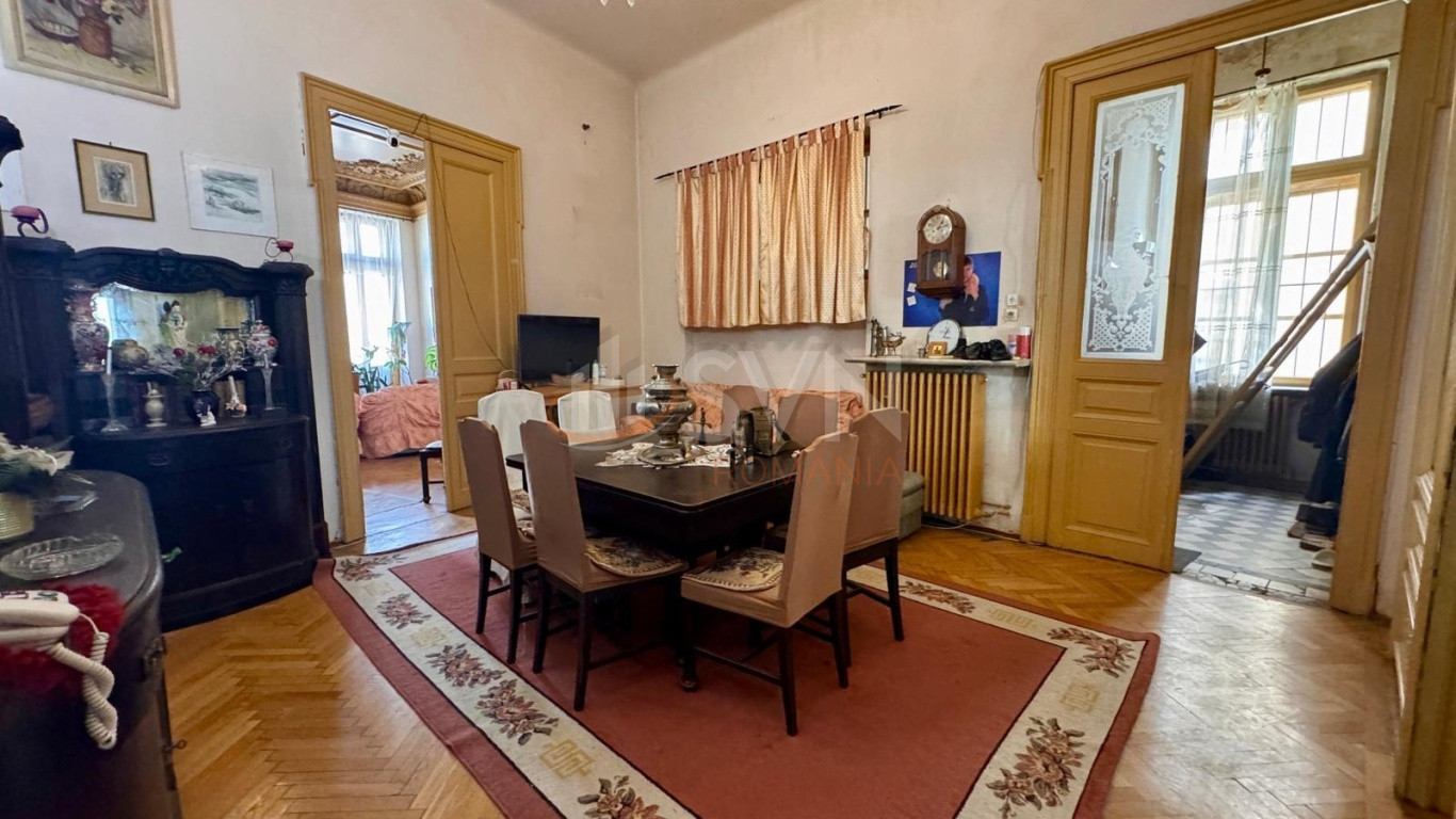 Apartament, 4 camere Bucuresti/Calea Victoriei