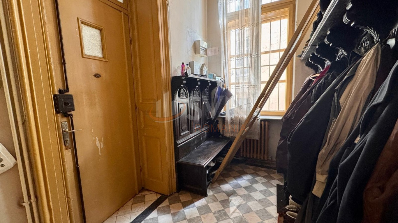 Apartament, 4 camere Bucuresti/Calea Victoriei