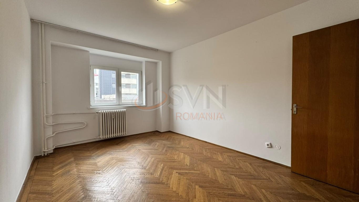 Apartament, 4 camere Bucuresti/1 Mai