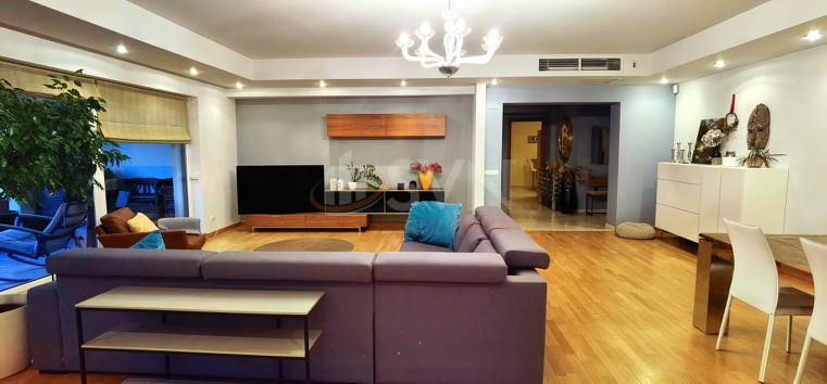 Apartament, 4 camere Bucuresti/Piata Victoriei