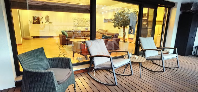 Apartament, 4 camere Bucuresti/Piata Victoriei