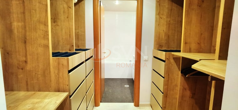 Apartament, 4 camere Bucuresti/Piata Victoriei
