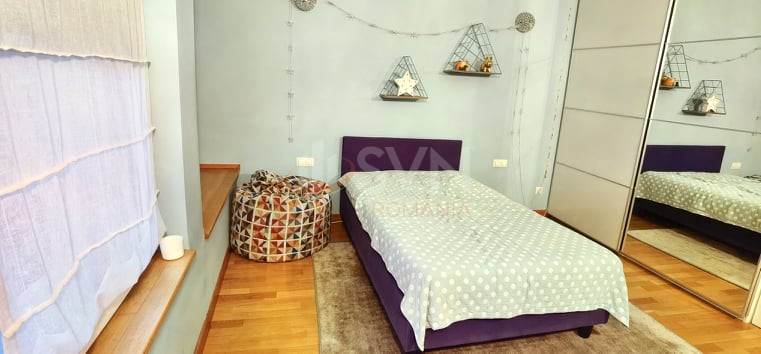 Apartament, 4 camere Bucuresti/Piata Victoriei
