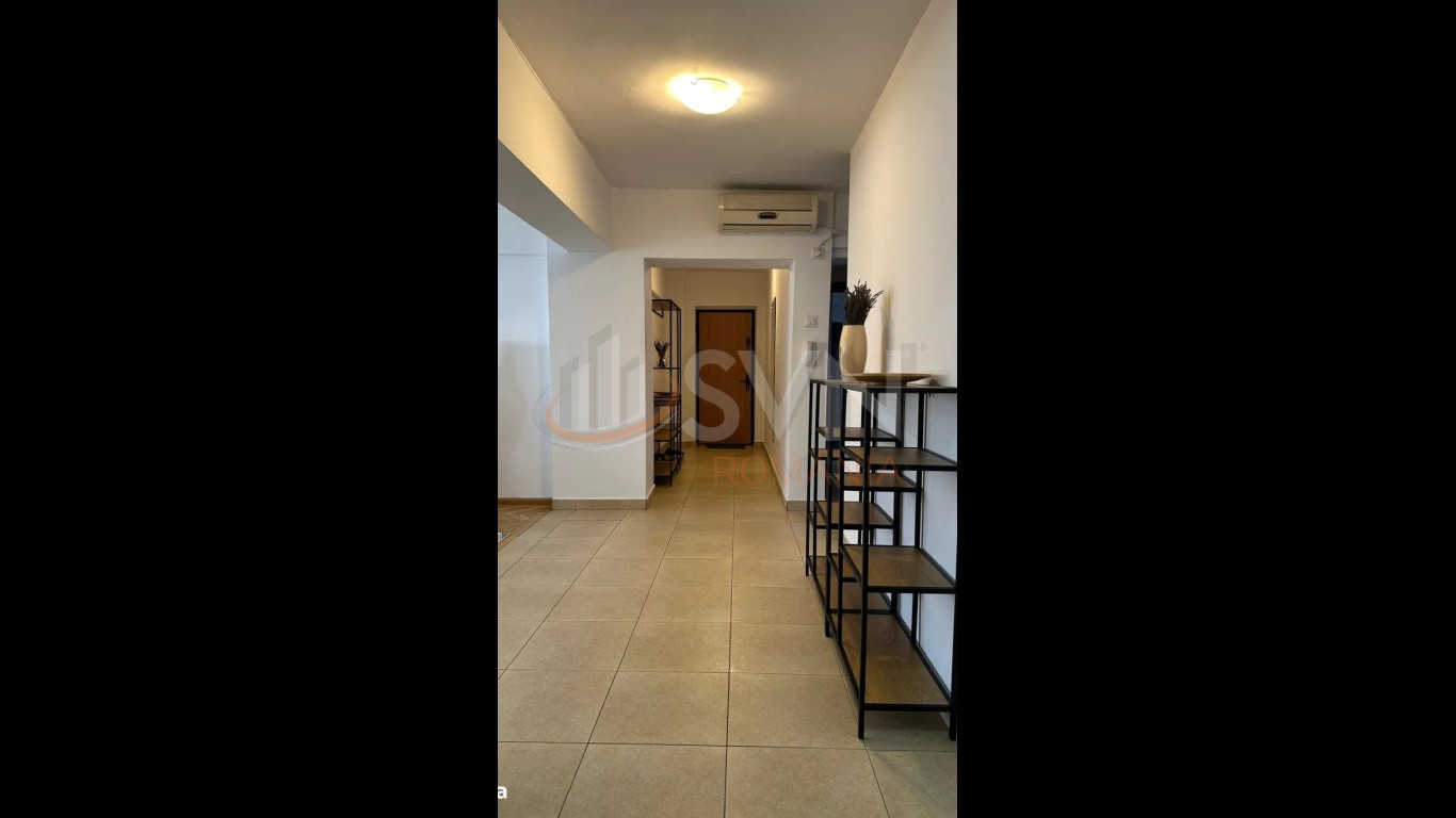 Apartament, 4 camere Bucuresti/P-ta Romana
