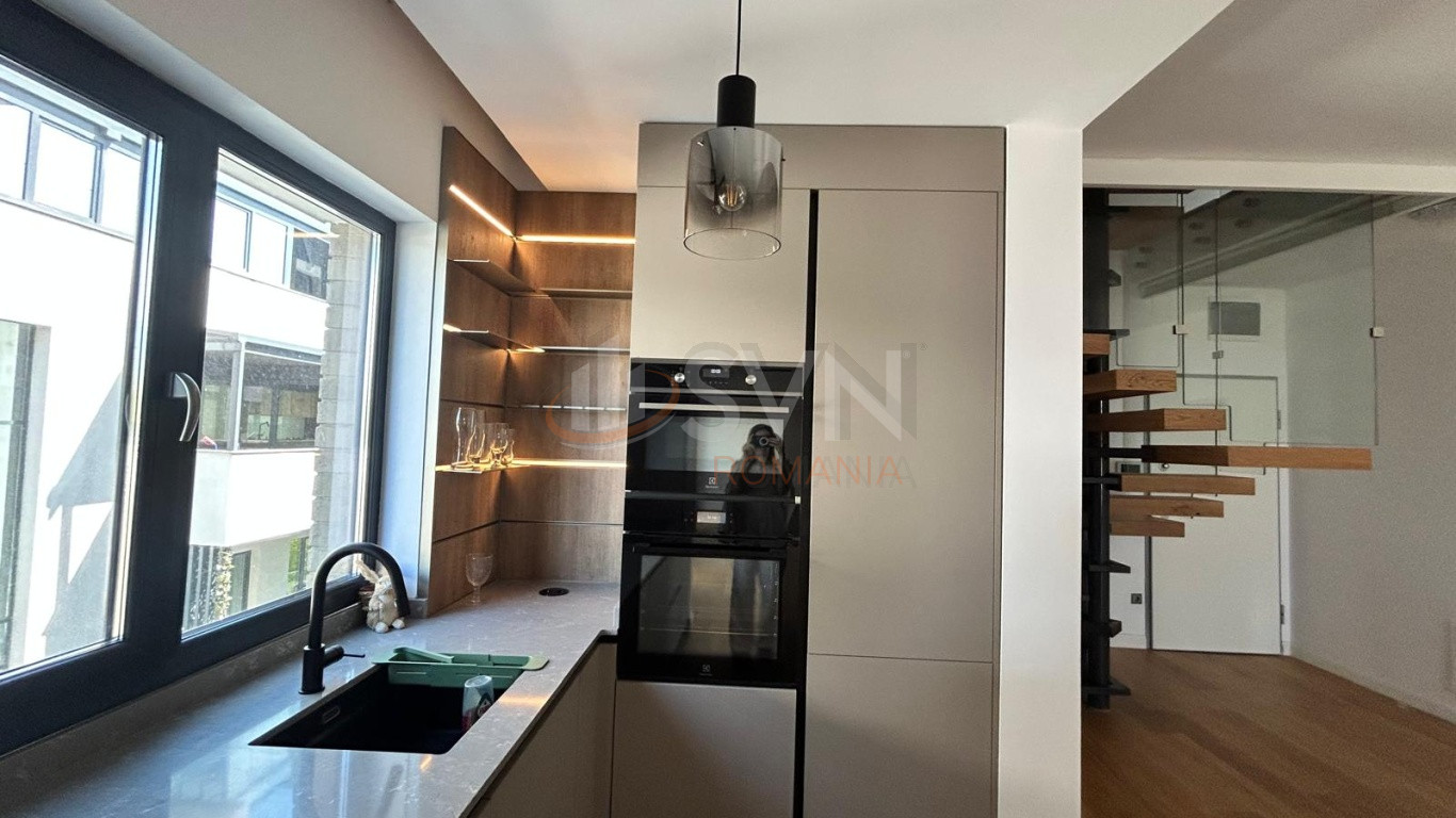 Apartament, 4 camere Bucuresti/Baneasa