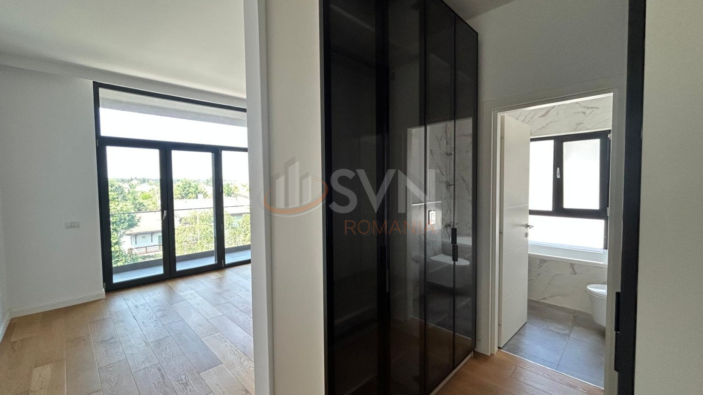 Apartament, 4 camere Bucuresti/Baneasa