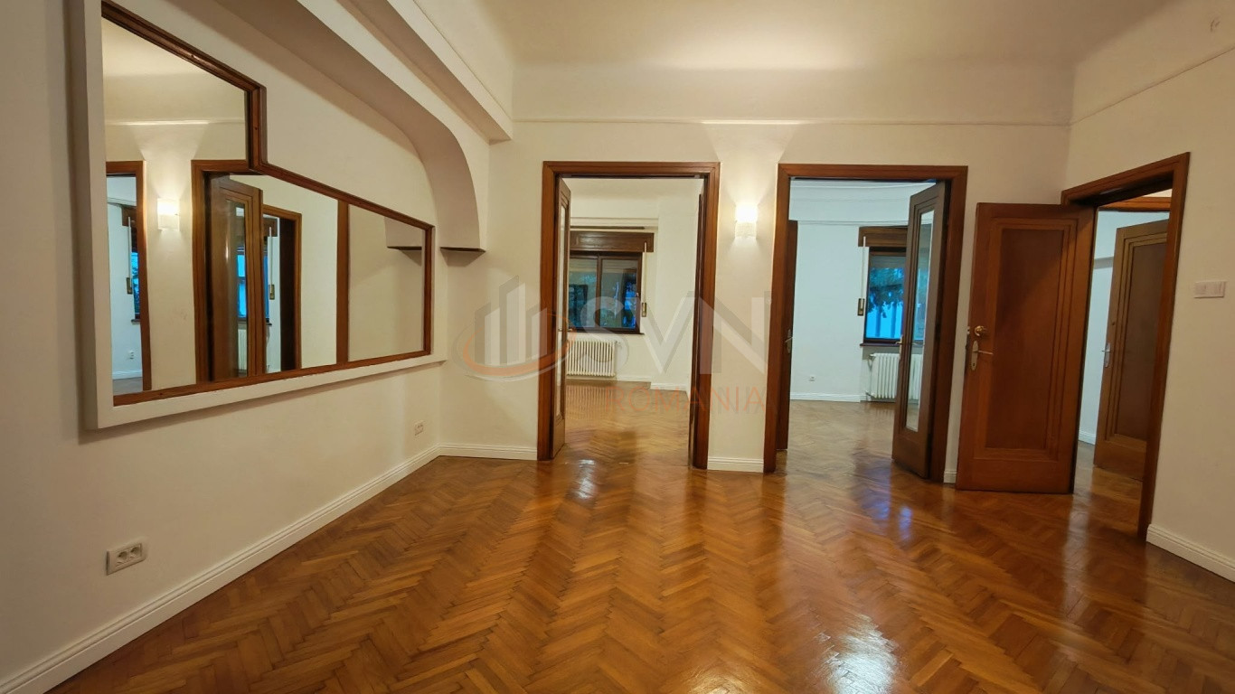 Apartament, 4 camere Bucuresti/Kiseleff
