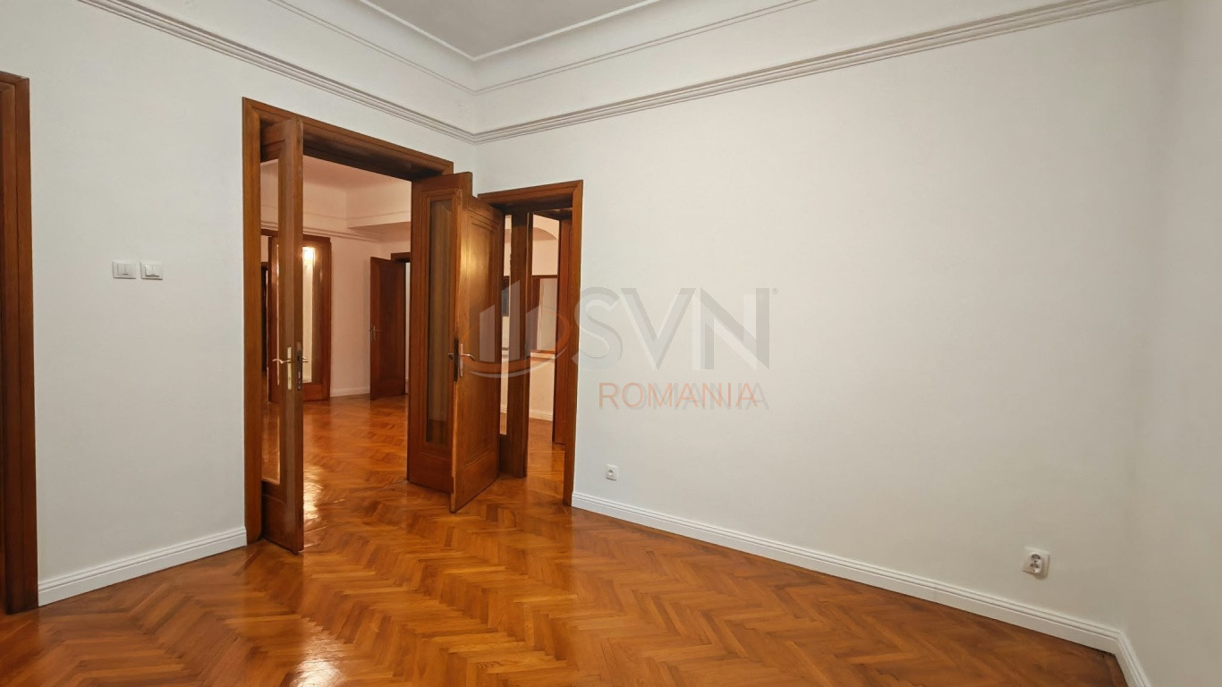 Apartament, 4 camere Bucuresti/Kiseleff