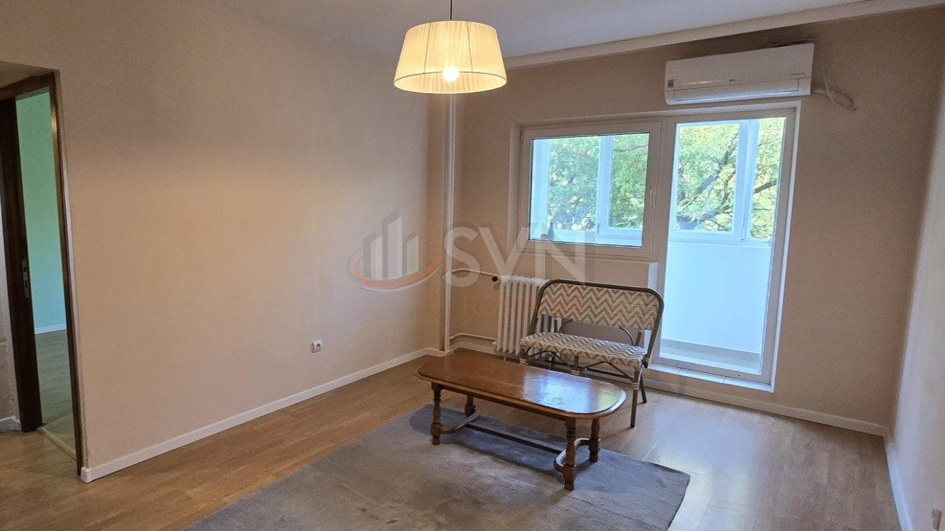 Apartament, 4 camere Bucuresti/Lacul Tei