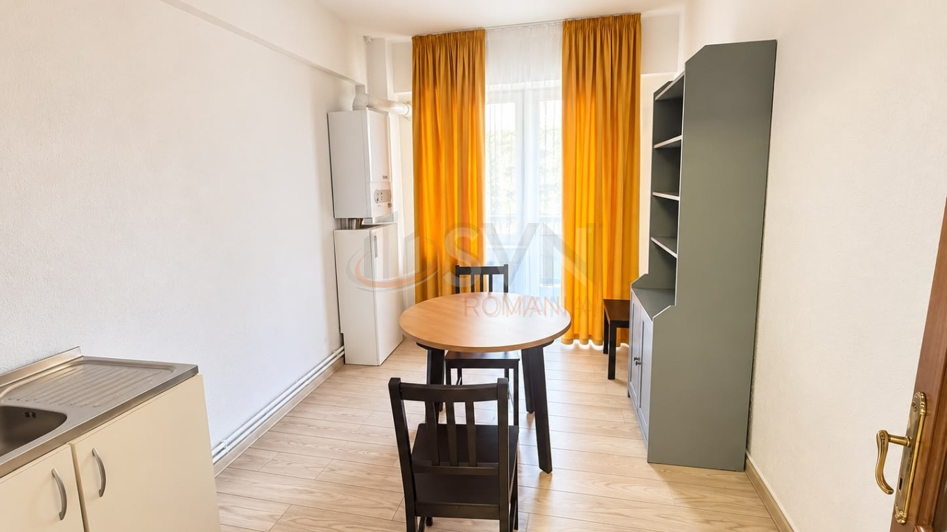 Apartament, 4 camere Bucuresti/Primaverii