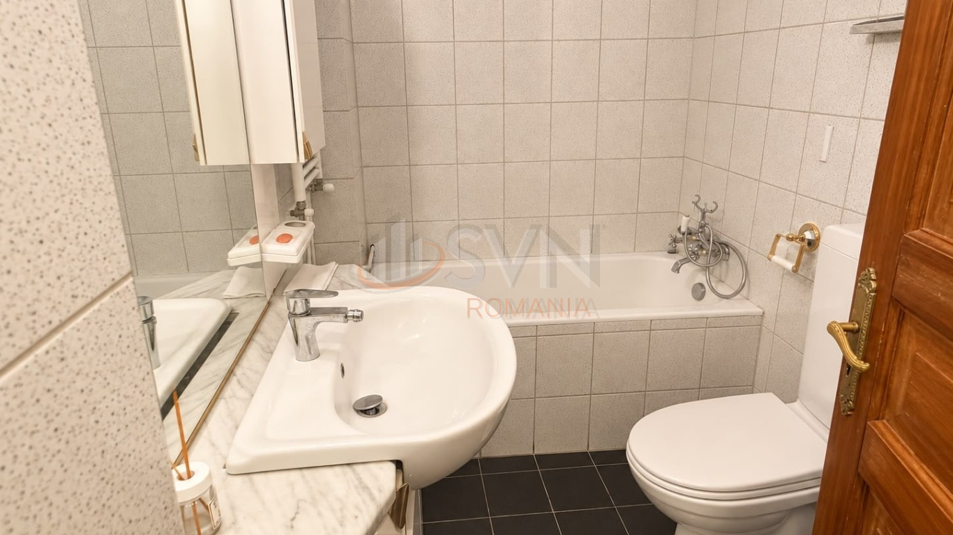 Apartament, 4 camere Bucuresti/Primaverii