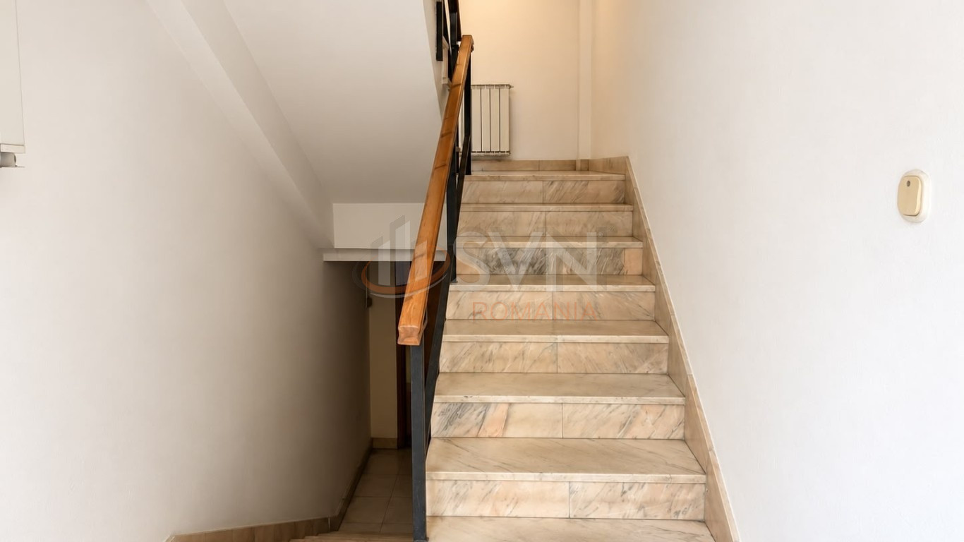 Apartament, 4 camere Bucuresti/Primaverii
