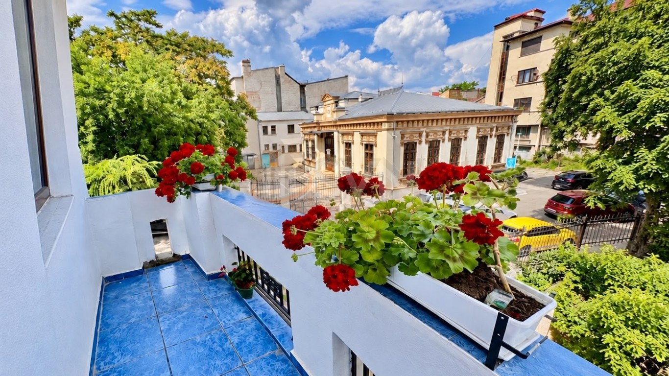 Apartament, 4 camere Bucuresti/Universitate