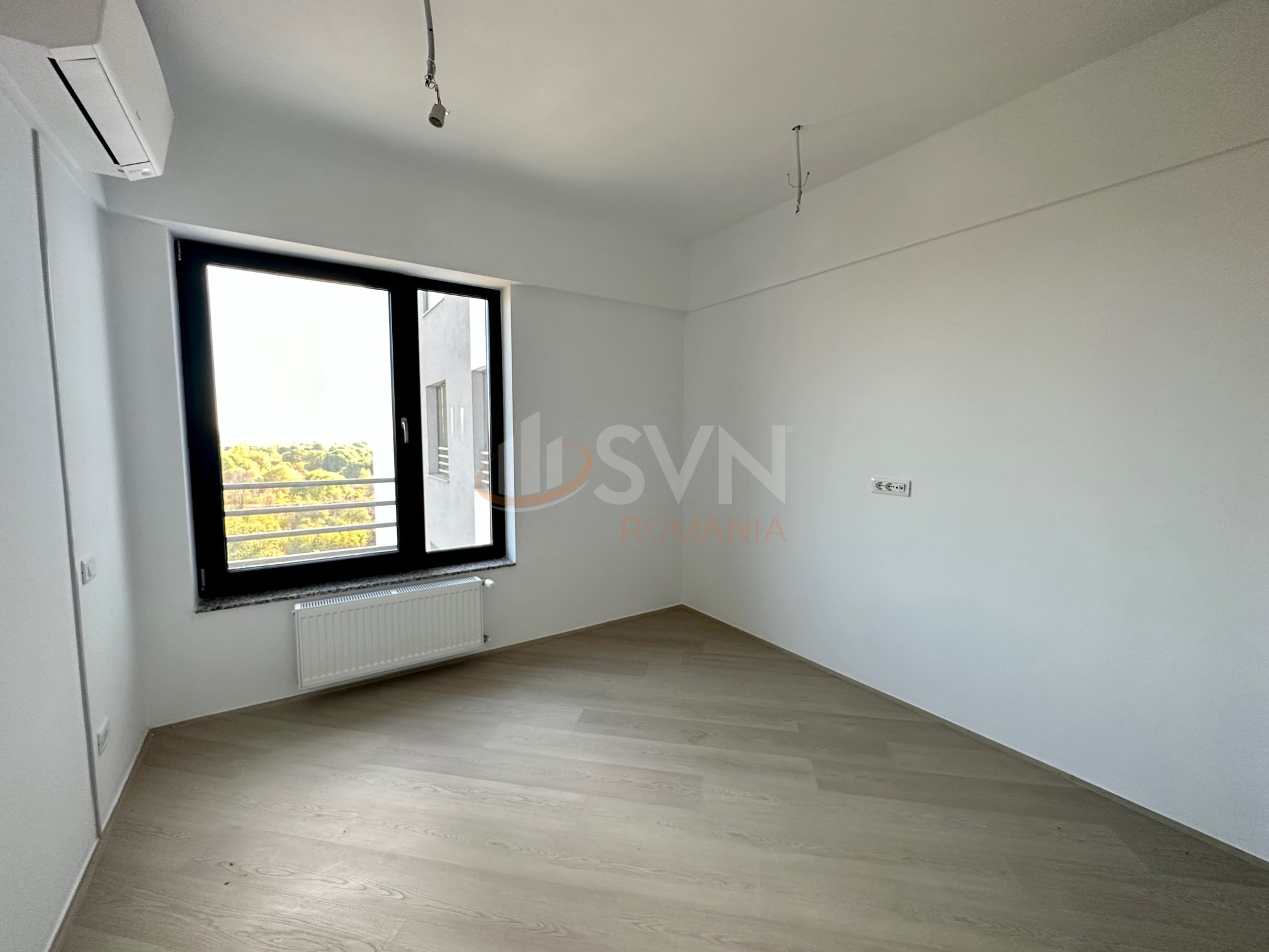 Apartament, 4 camere Bucuresti/Vacaresti