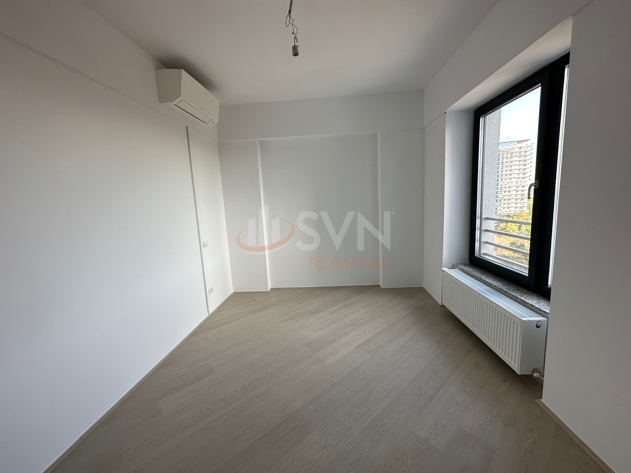 Apartament, 4 camere Bucuresti/Vacaresti