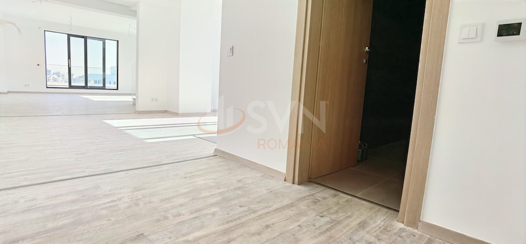 Apartament, 4 camere Bucuresti/Piata Unirii (s3)