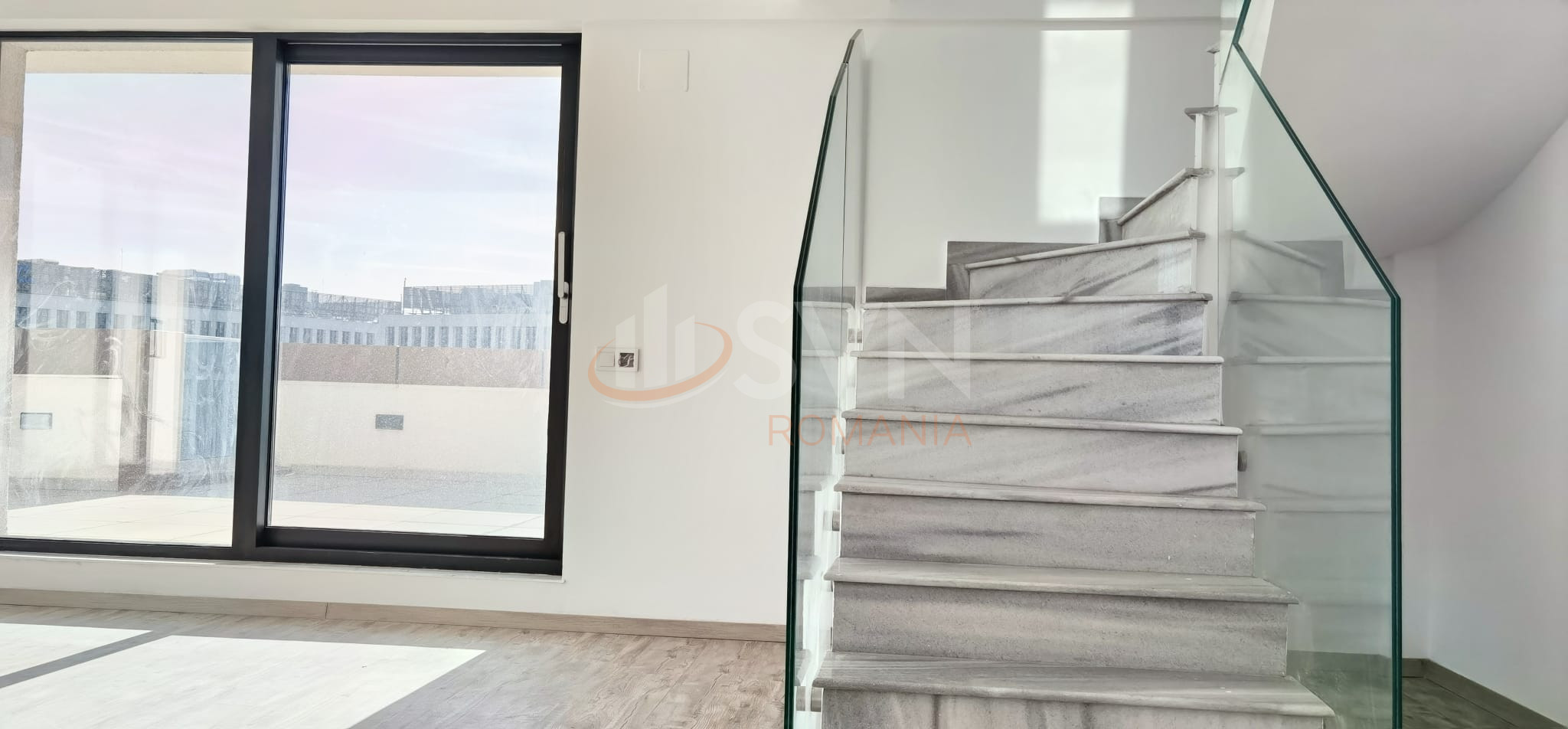 Apartament, 4 camere Bucuresti/Piata Unirii (s3)