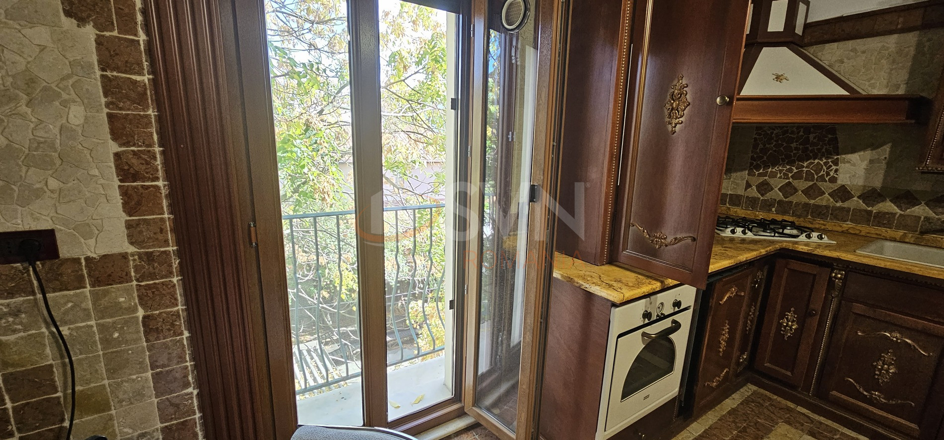 Apartament, 4 camere Bucuresti/Sisesti